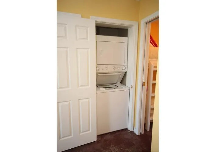 Grand Unit 106 *